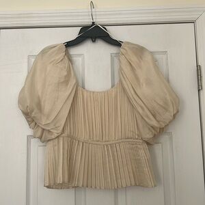 NEW Women’s Banana Republic Puff Sleeve Pleated Top, US 4